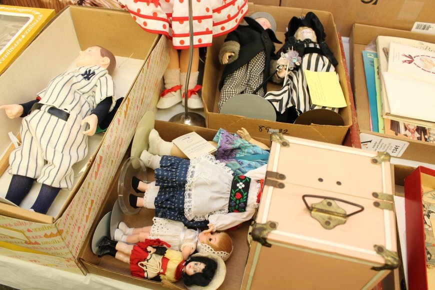 Image for Gallery Auction with Dolls, Toys & Art: 3-7-19