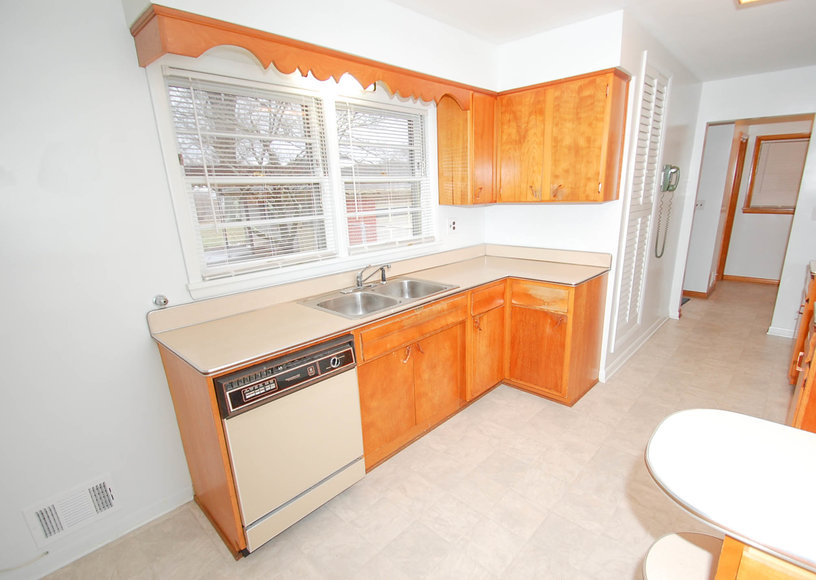 Image for Absolute Real Estate Auction - Garvey Dr.