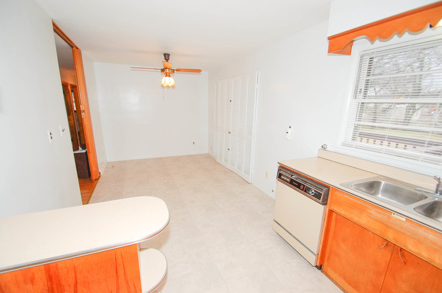 Image for Absolute Real Estate Auction - Garvey Dr.