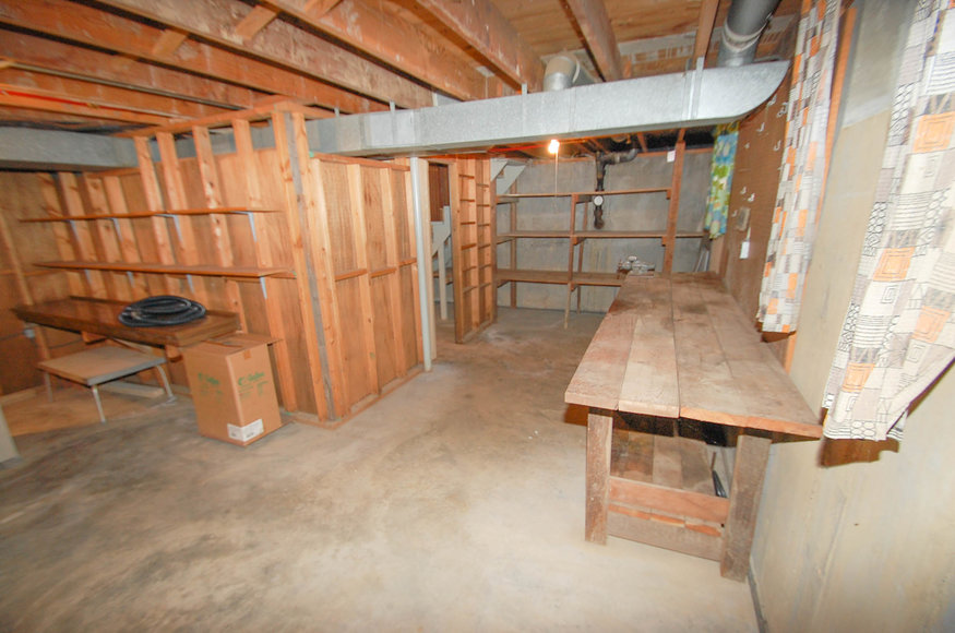 Image for Absolute Real Estate Auction - Garvey Dr.