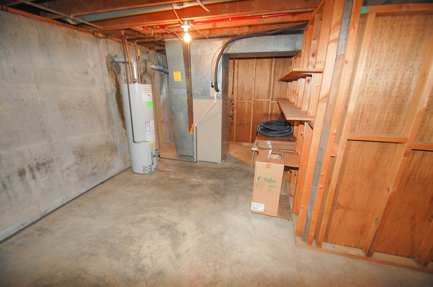 Image for Absolute Real Estate Auction - Garvey Dr.