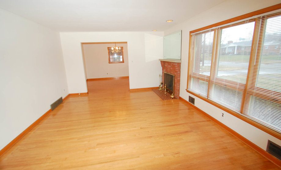 Image for Absolute Real Estate Auction - Garvey Dr.