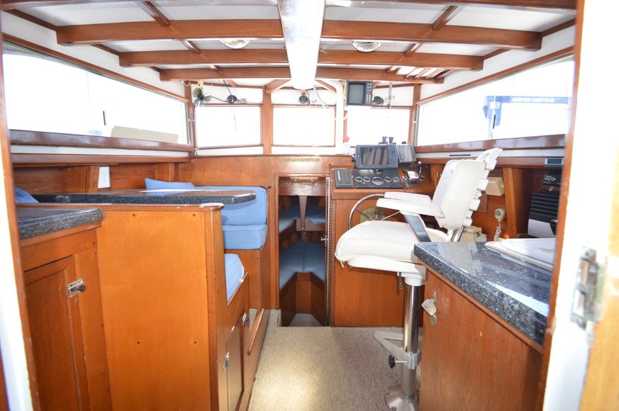 Image for 1990 CHESAPEAKE BAY 