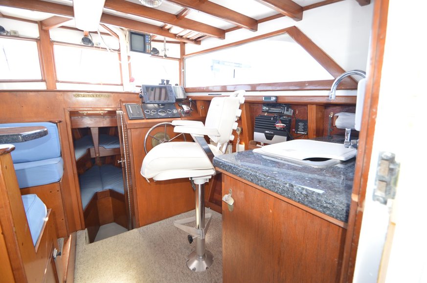 Image for 1990 CHESAPEAKE BAY 