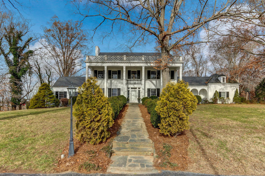 Image for Historic Home Real Estate Auction