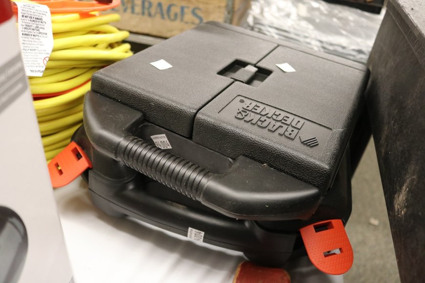 Image for Gallery Auction with Single Owner Brand Name Items, Tools, Motorcycles, Motorcycle Parts, Taigen Tanks and More: 3-28-19