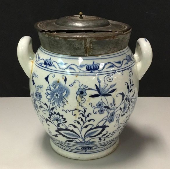 Image for Gallery Auction with Single Owner Brand Name Items, Tools, Motorcycles, Motorcycle Parts, Taigen Tanks and More: 3-28-19