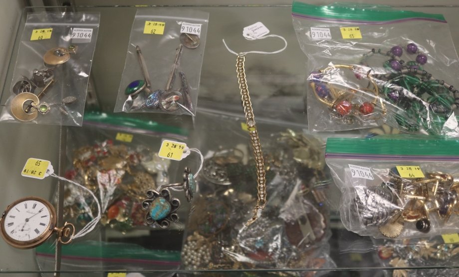 Image for Gallery Auction with Single Owner Brand Name Items, Tools, Motorcycles, Motorcycle Parts, Taigen Tanks and More: 3-28-19