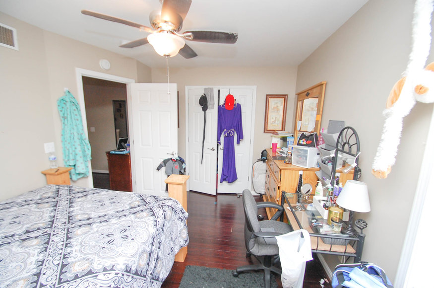 Image for Absolute Real Estate Auction- 3 BR, 1.5 Bath Home Built in 2006, 40203