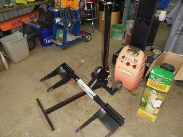 Image for REAL ESTATE & ESTATE AUCTION-DECEASED (McLEANSVILLE)