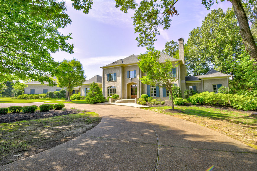 Image for Lexington Manor, Eads TN, Real Estate Auction