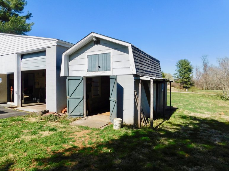 Image for Well built 3 BR/2 BA Brick Home on .83 +/- Acres w/Detached Double Bay Garage/Workshop in Orange County, VA