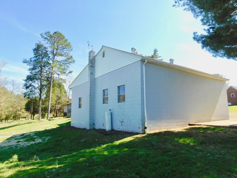 Image for Well built 3 BR/2 BA Brick Home on .83 +/- Acres w/Detached Double Bay Garage/Workshop in Orange County, VA