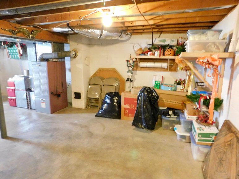 Image for Well built 3 BR/2 BA Brick Home on .83 +/- Acres w/Detached Double Bay Garage/Workshop in Orange County, VA