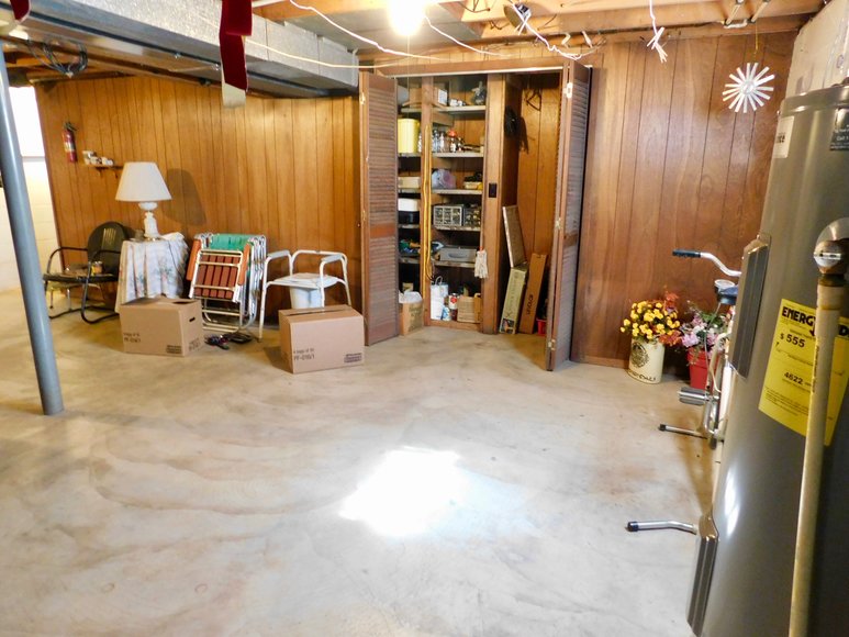 Image for Well built 3 BR/2 BA Brick Home on .83 +/- Acres w/Detached Double Bay Garage/Workshop in Orange County, VA