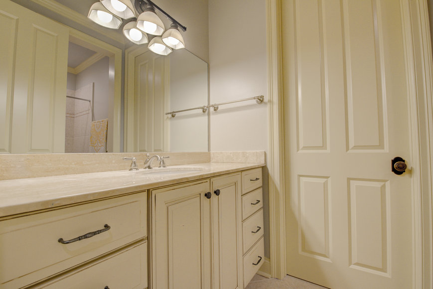 Image for Lexington Manor, Eads TN, Real Estate Auction