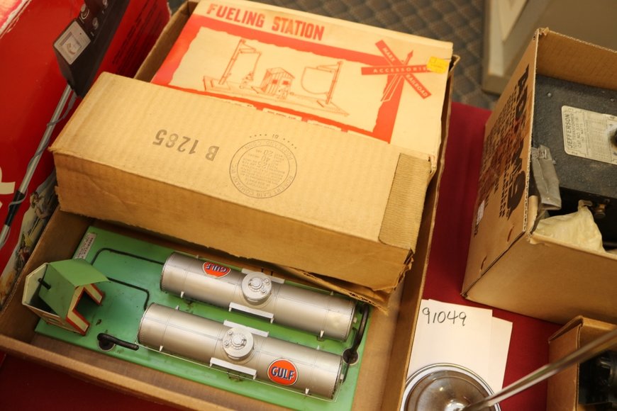 Image for Gallery Auction: 4-11-19