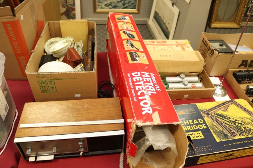 Image for Gallery Auction: 4-11-19