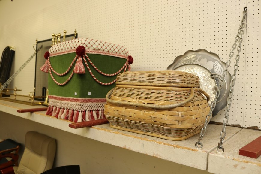 Image for Gallery Auction: 4-11-19