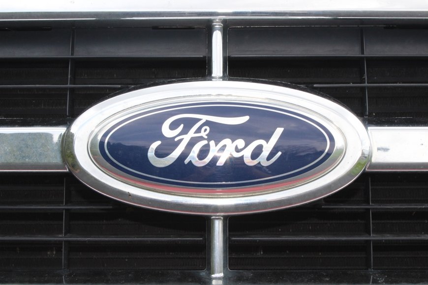 Image for Gallery Auction with Vehicle, Dolls & Doll Parts: 4-25-19