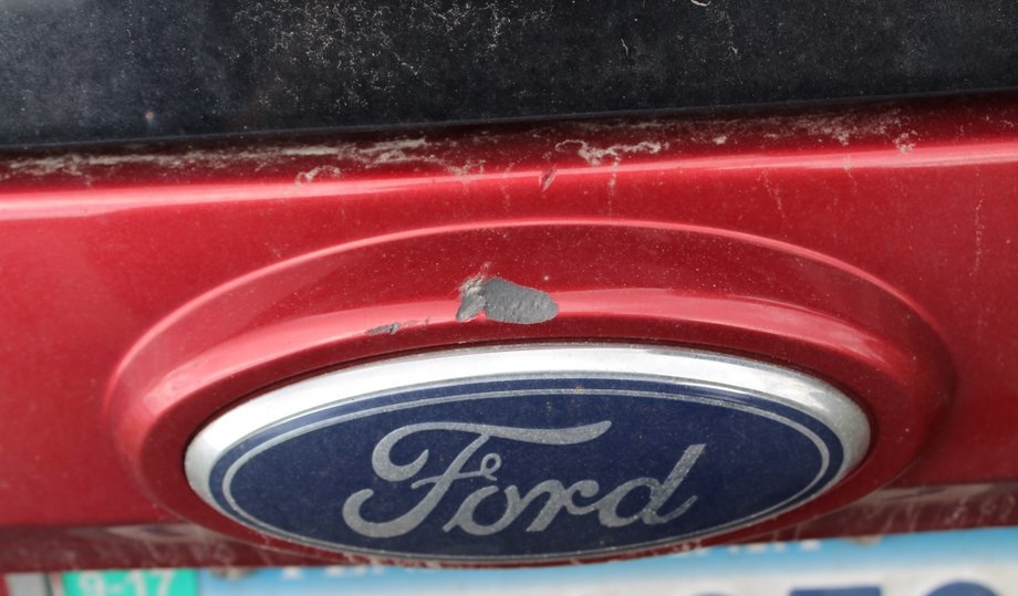 Image for Gallery Auction with Vehicle, Dolls & Doll Parts: 4-25-19