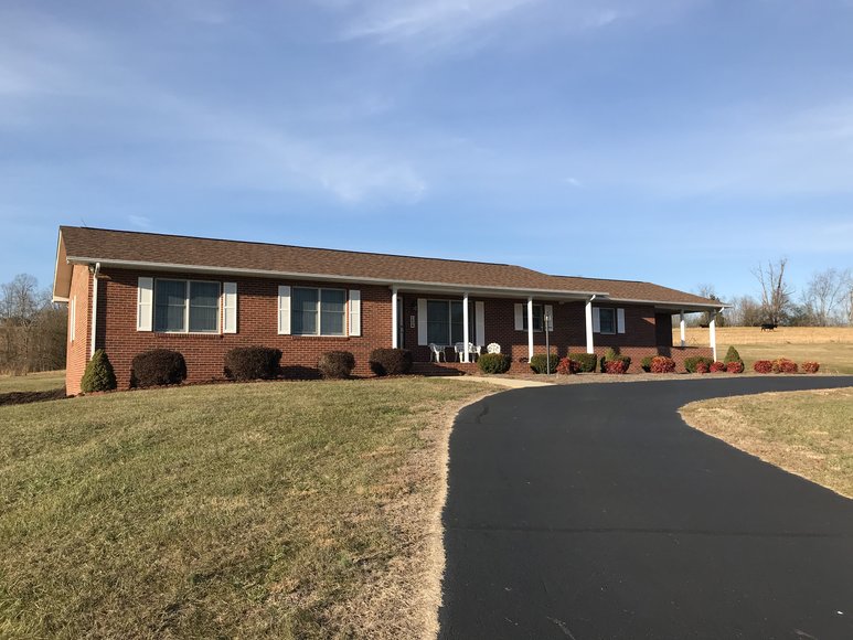 Image for Estate Auction - 4 Properties in NC & VA