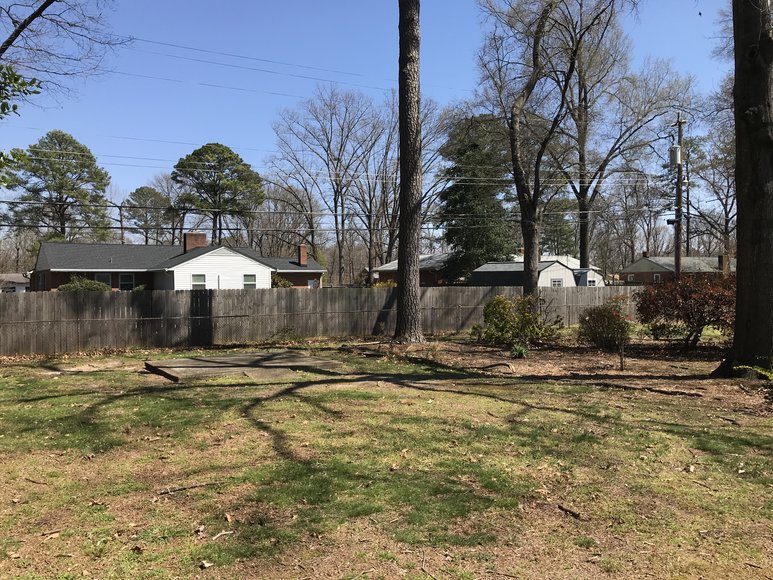 Accelerated Sale 9013 Lydell Dr. Henrico, VA. 23228 4 BR, 2 BA