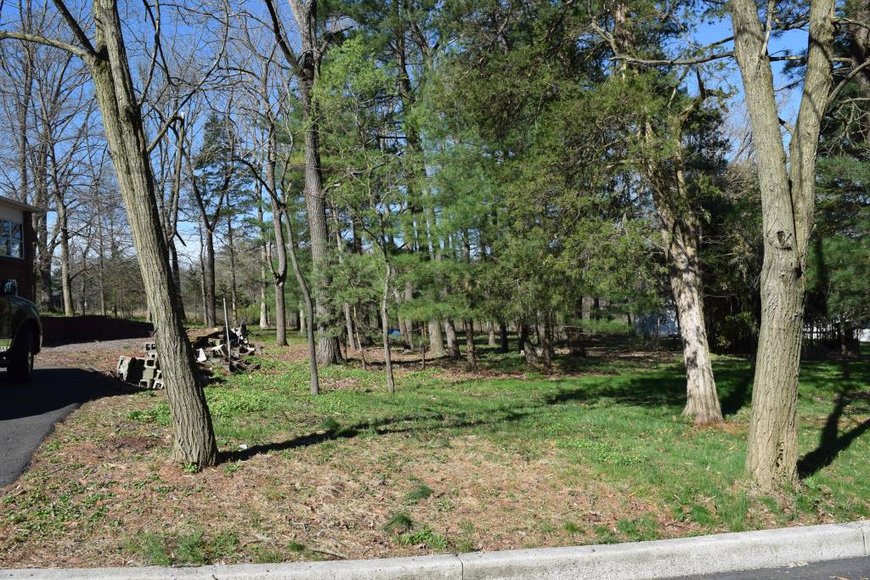 Image for Real Estate Auction - Schwenksville, PA: 5-30-19