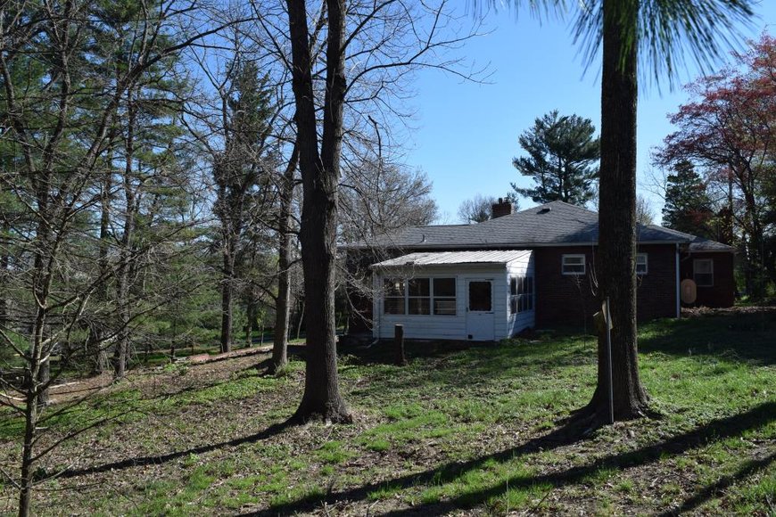 Image for Real Estate Auction - Schwenksville, PA: 5-30-19