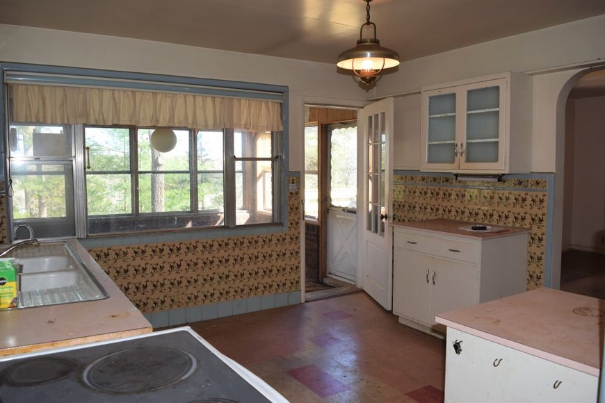 Image for Real Estate Auction - Schwenksville, PA: 5-30-19