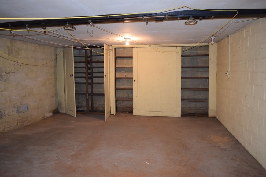 Image for Real Estate Auction - Schwenksville, PA: 5-30-19