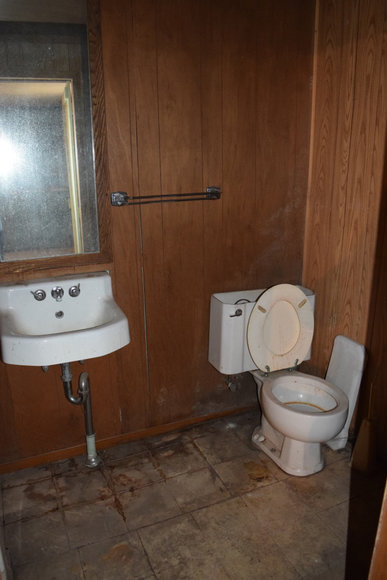 Image for Real Estate Auction - Schwenksville, PA: 5-30-19