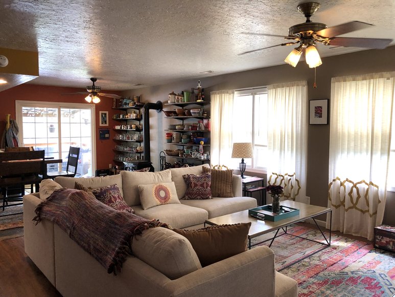 Image for Rustic log cabin on 3 acres