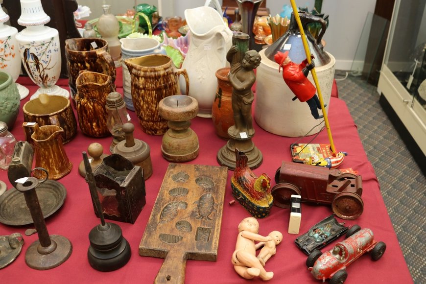 Image for Gallery Auction with Vehicle, Dolls & Doll Parts: 4-25-19