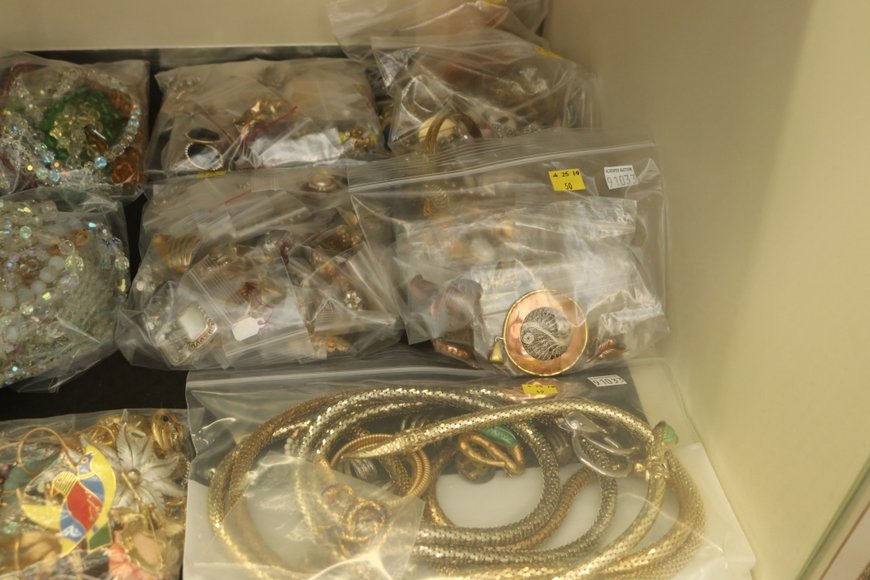 Image for Gallery Auction with Vehicle, Dolls & Doll Parts: 4-25-19