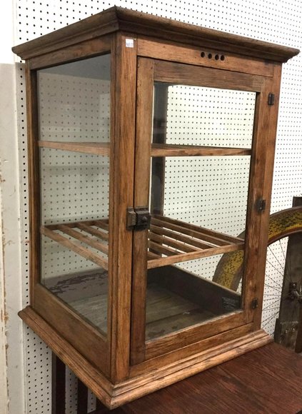 Image for Gallery Auction with Vehicle, Dolls & Doll Parts: 4-25-19