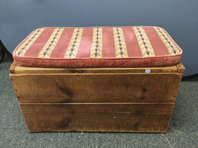 Image for Gallery Auction with Vehicle, Dolls & Doll Parts: 4-25-19