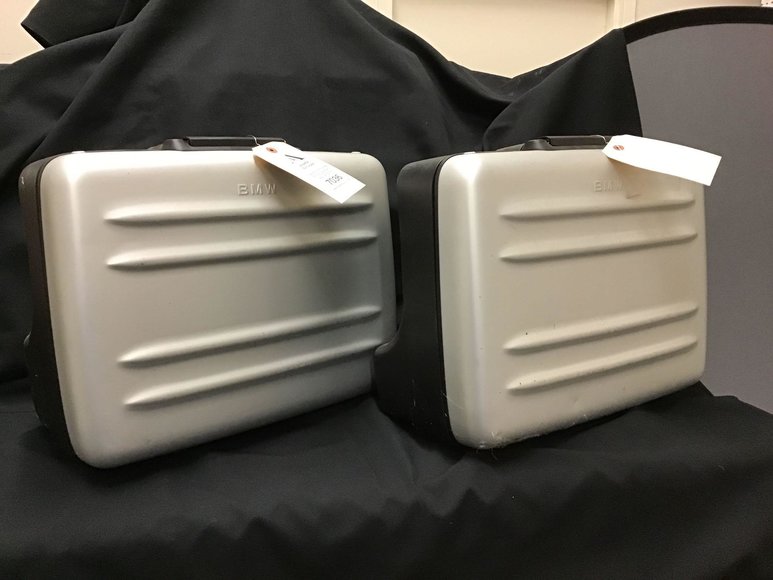 Image for Gallery Auction with Vehicle, Dolls & Doll Parts: 4-25-19