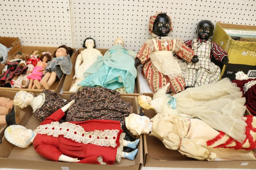 Image for Gallery Auction with Vehicle, Dolls & Doll Parts: 4-25-19