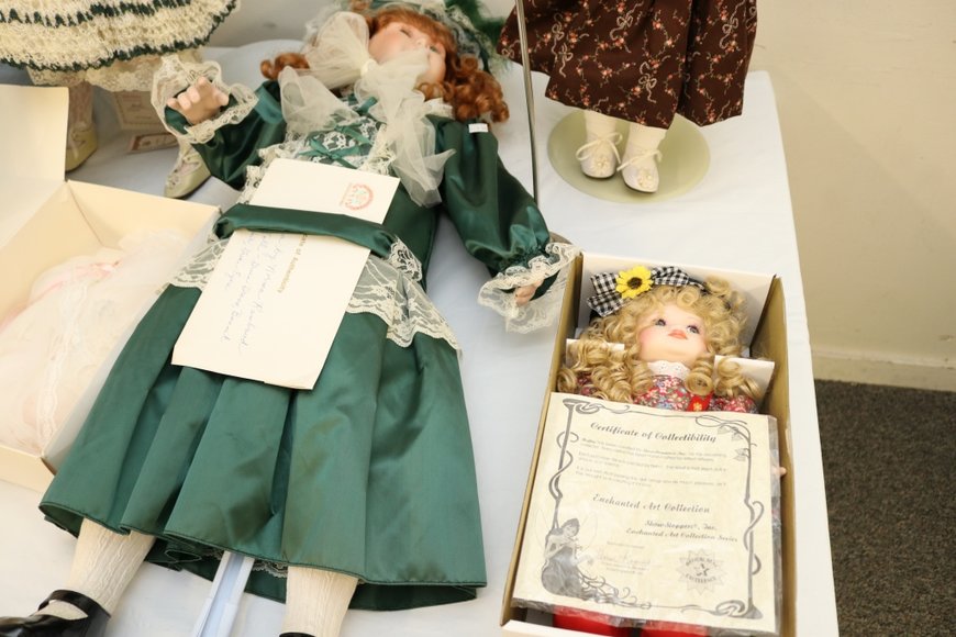 Image for Gallery Auction with Vehicle, Dolls & Doll Parts: 4-25-19