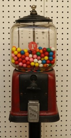 Image for Gallery Auction with Toys, Trucks and Nostalgic Items: 5-9-19