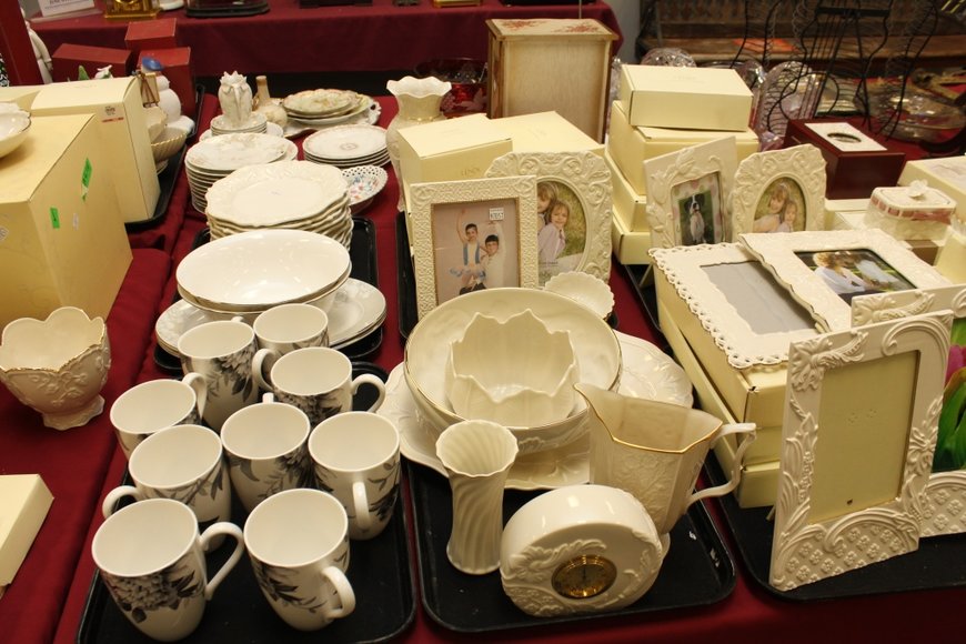 Image for Gallery Auction with Toys, Trucks and Nostalgic Items: 5-9-19