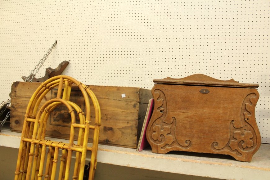 Image for Gallery Auction with Toys, Trucks and Nostalgic Items: 5-9-19