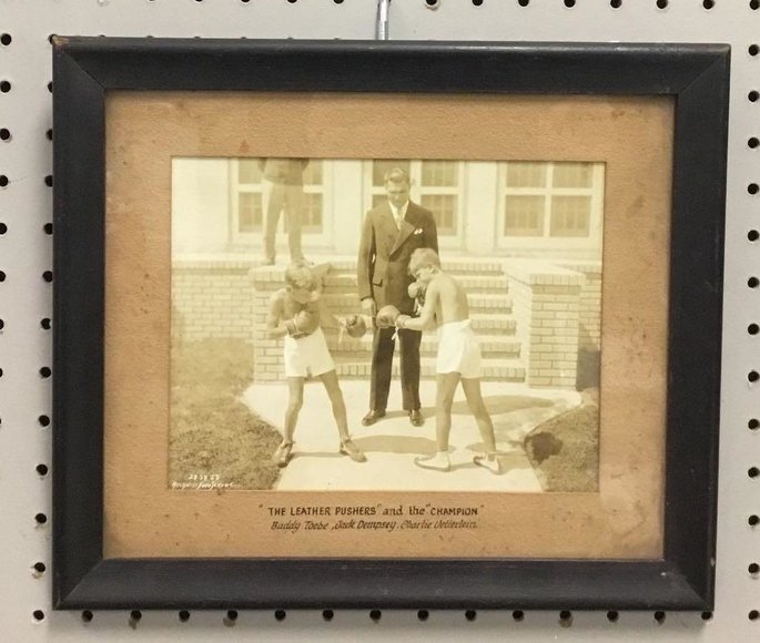 Image for Gallery Auction with Toys, Trucks and Nostalgic Items: 5-9-19