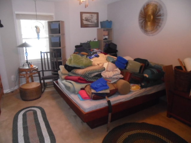 Image for UNDER CONTRACT~REAL ESTATE AUCTION (2/BR 2/BA Upper Level Condo)  