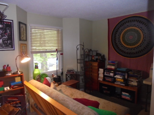 Image for UNDER CONTRACT~REAL ESTATE AUCTION (2/BR 2/BA Upper Level Condo)  