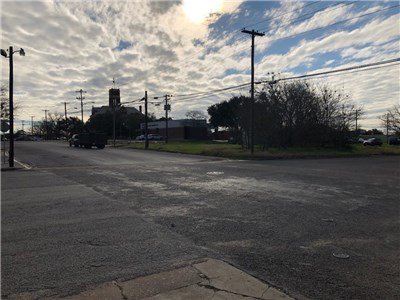 Image for 191 South Burleson Street - Giddings 78942, Lee County