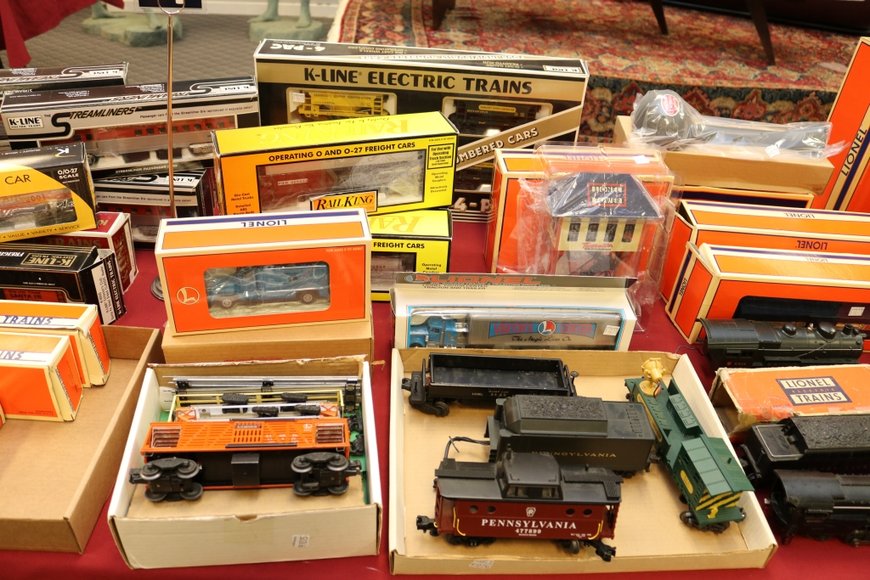 Image for Lionel Trains and Accessories - Offline Lots: 5-16-19