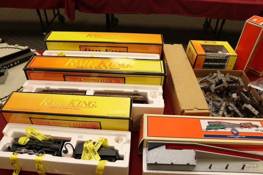 Image for Lionel Trains and Accessories - Offline Lots: 5-16-19