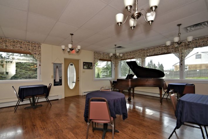 Image for Commercial Real Estate Auction: Slatington, PA: 6-11-19